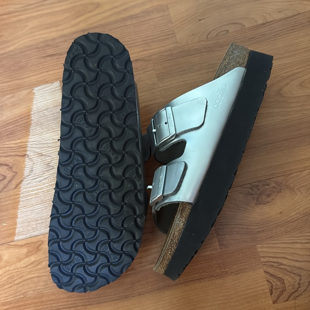Birkenstock Metallic Silver Sandals - Picture 2 of 3